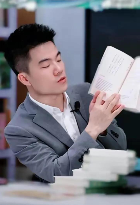 主播诈骗_主播招聘_主播