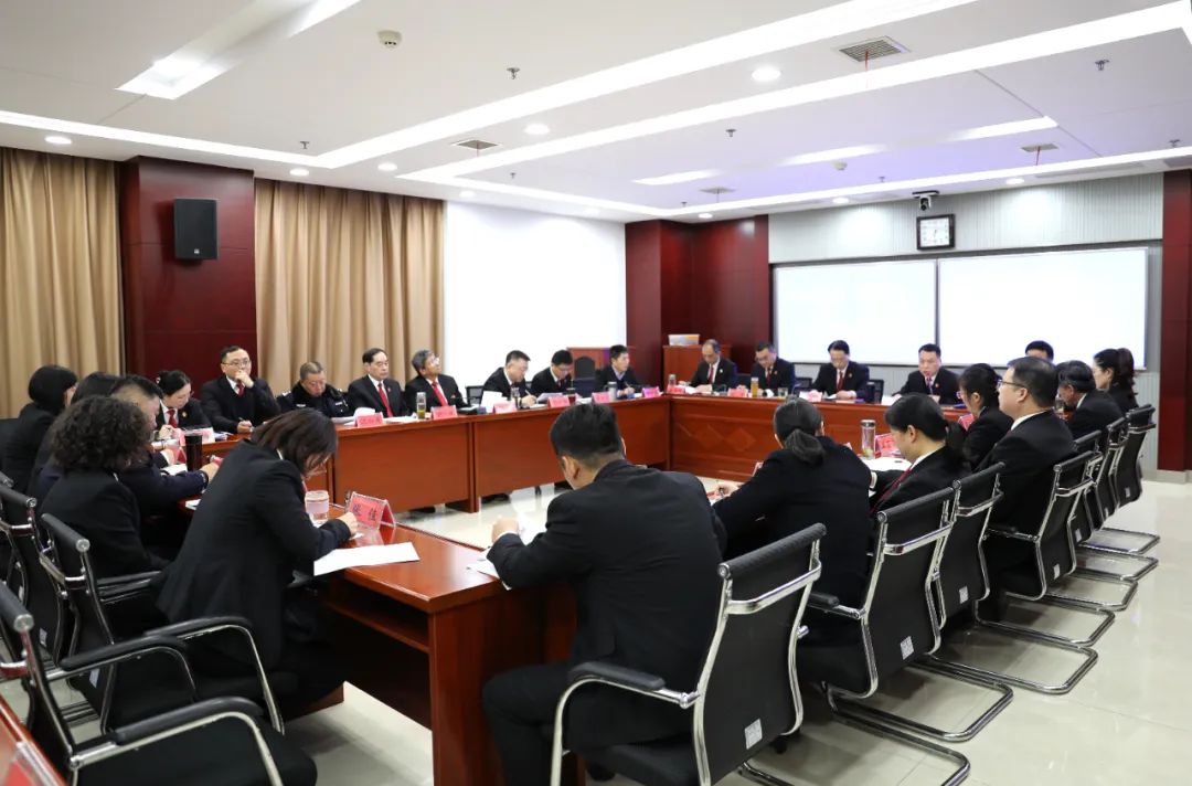 亭湖 亭湖法院召开2024年度第一次院务会