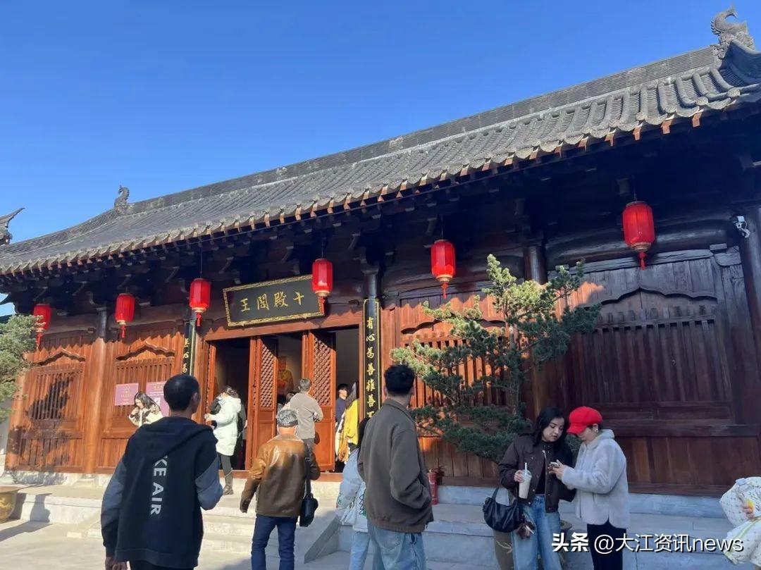 芜湖城隍庙开放时间_芜湖城隍庙_芜湖城隍庙供奉的是哪位神仙