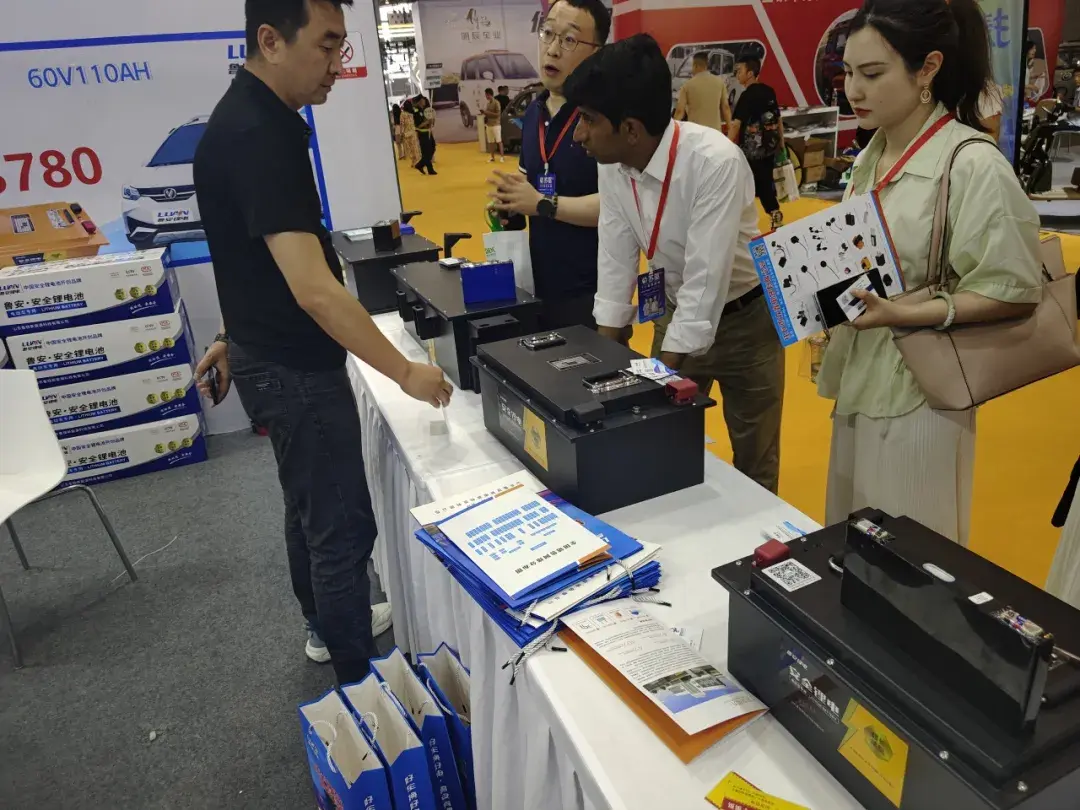 展会搭建材料_展会_展会介绍ppt