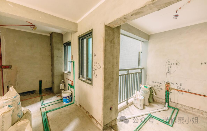 天花板装修材料_装修材料天花板有甲醛吗_装修材料天花板效果图
