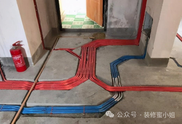 装修材料天花板效果图_天花板装修材料_装修材料天花板有甲醛吗