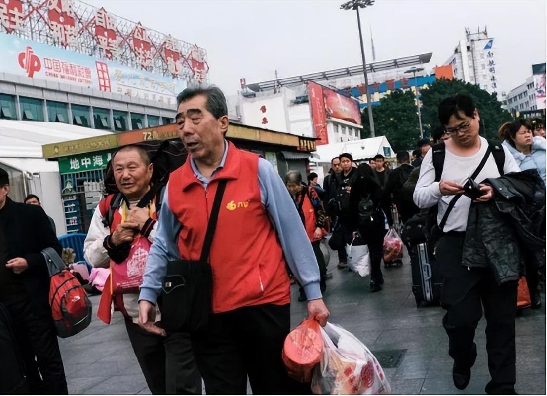 代买火车票诈骗_代购火车票骗局_骗局代购火车票违法吗