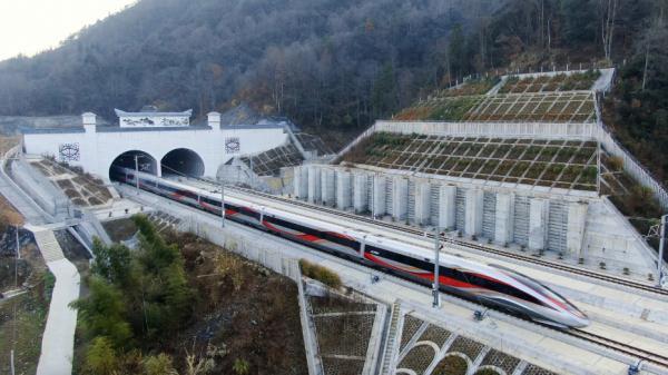 芜湖南京高铁_芜湖至南京南高铁_南京南站芜湖高铁