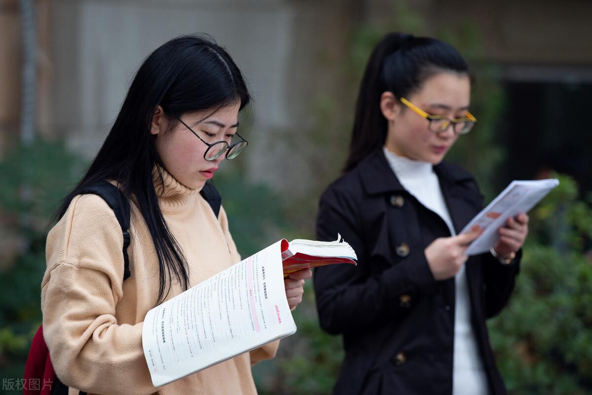 各省公务员面试形式_省考公务员面试技巧_公务员省考面试怎么考