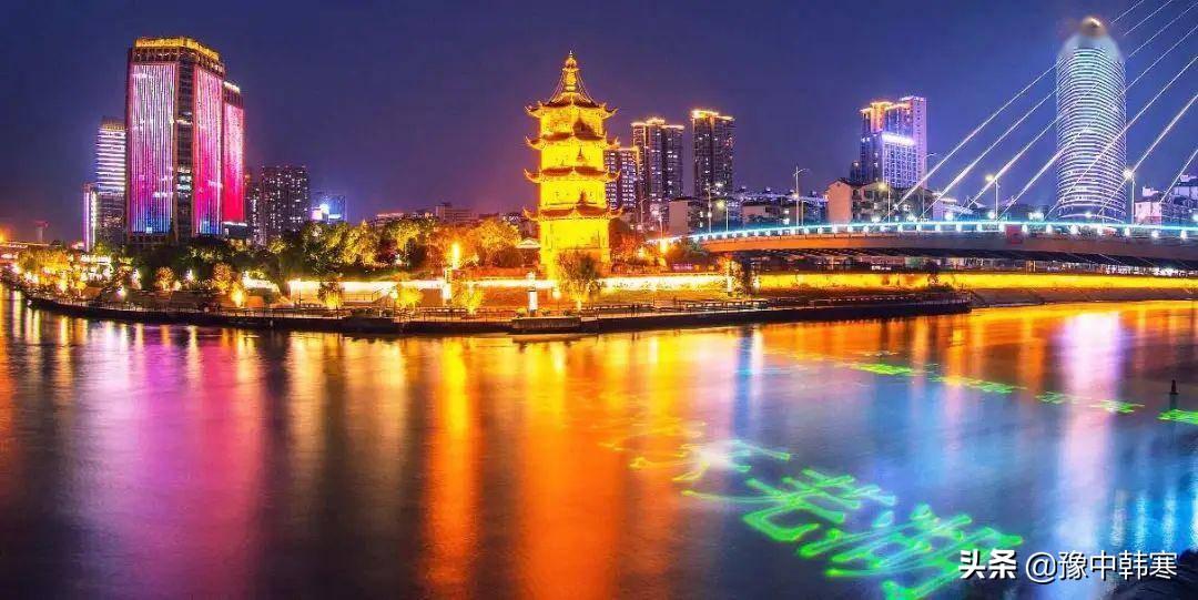 芜湖美食一条街在哪里_芜湖美食街在哪里_芜湖美食