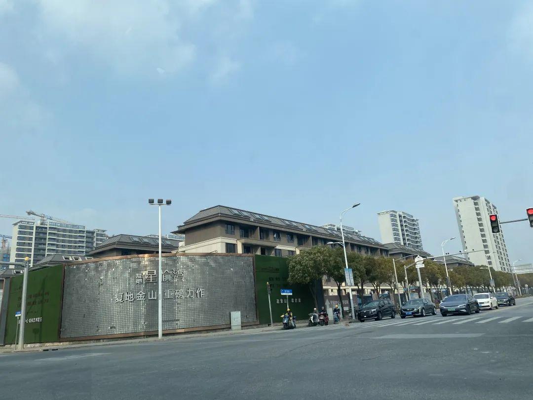 上海金山房产交易中心咨询热线_上海金山区房产_上海金山房产信息