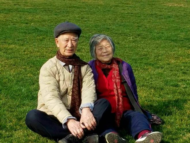 擦玻璃家政公司电话_家政服务擦玻璃_擦玻璃家政