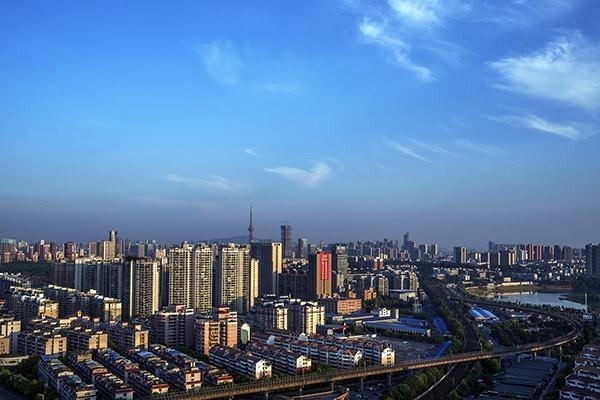 小区钢车棚结构图片大全_小区钢结构车棚图_小区钢车棚结构图纸