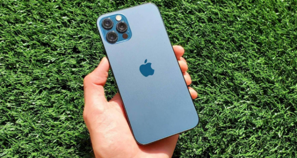 富士康加紧招工，量产iPhone 15