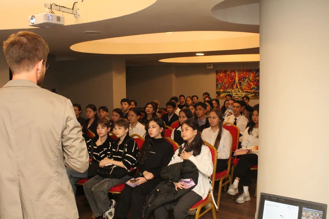 cphi上海展会2024_2024展会_上海设计周展会2024