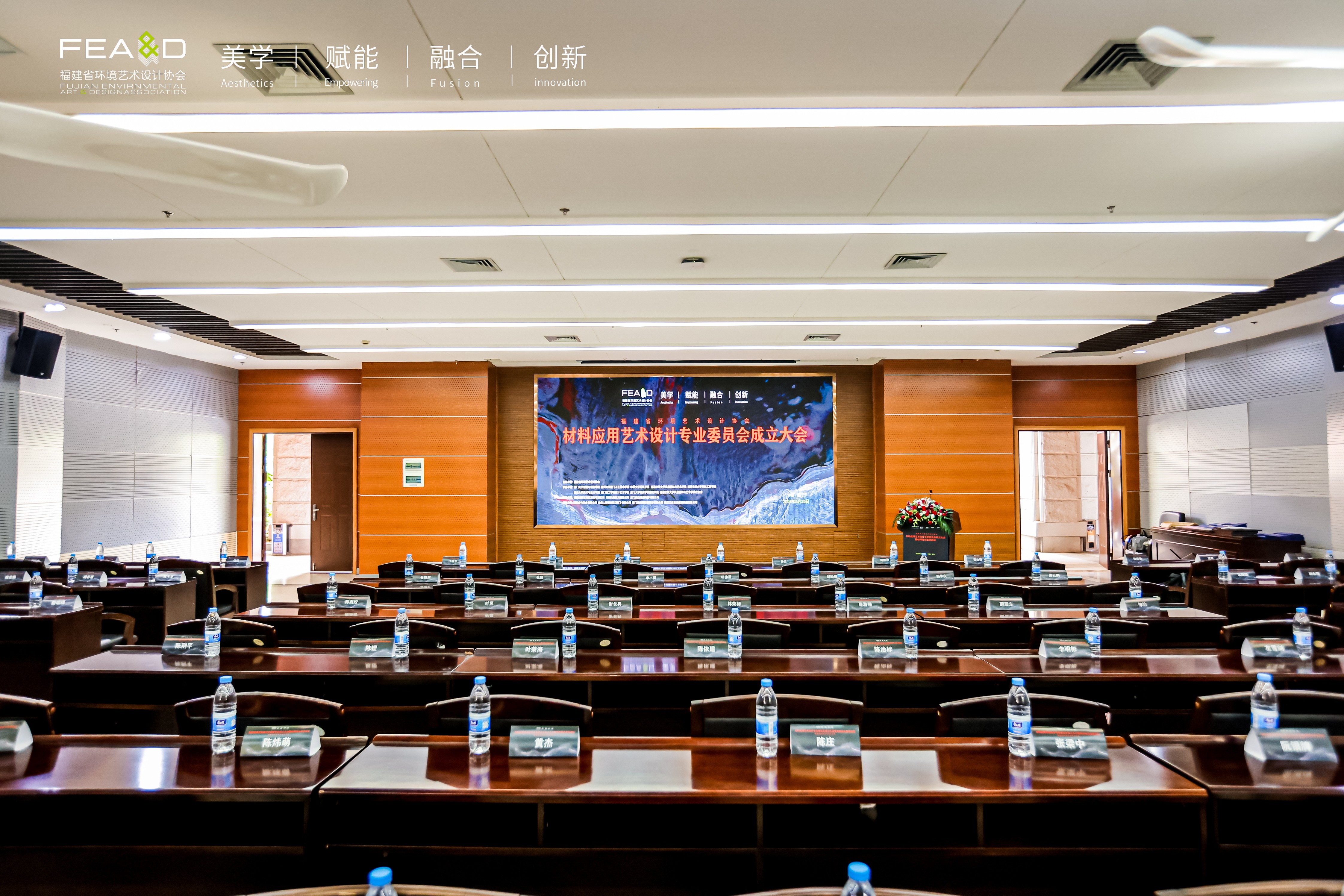 钢结构梁计算公式中的γ是_计算梁的刚度时采用的是_钢梁算法