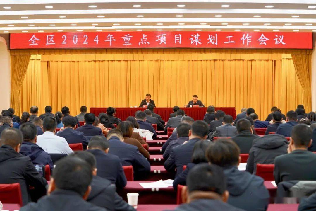 钢结构停车棚多少钱一个平方_江苏钢结构停车棚_钢结构停车棚施工方案