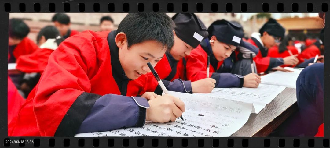 三国水浒城导游词_三国水浒城英文导游词_水浒城导游词讲解