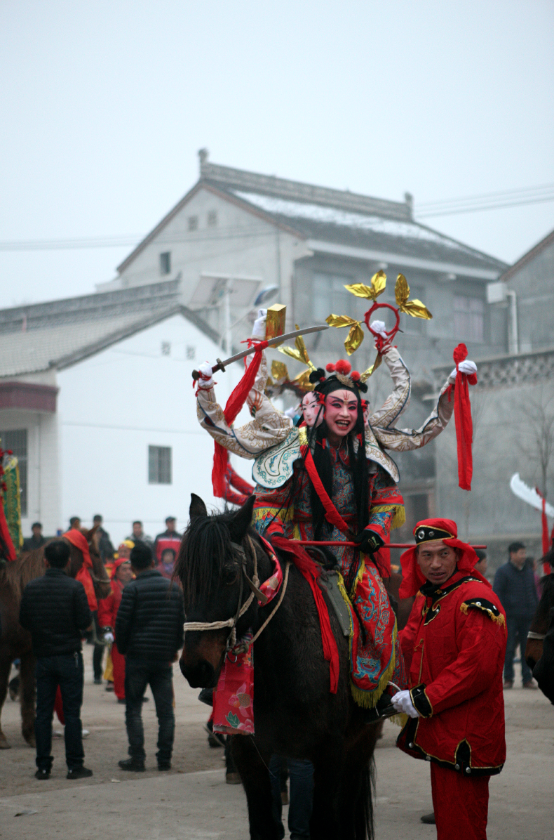 帝王三国刷黄金软件_帝王三国刷黄500次后怎样_帝王三国刷10黄挣钱