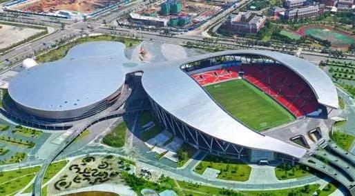鸟巢体育馆用什么钢建造的_北京鸟巢钢结构是用的哪里的_中国奥运会体育馆鸟巢钢结构