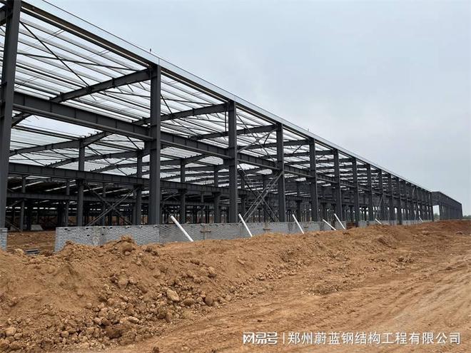 钢结构跨度是什么意思_大跨度钢结构造价_钢结构跨度用料计算