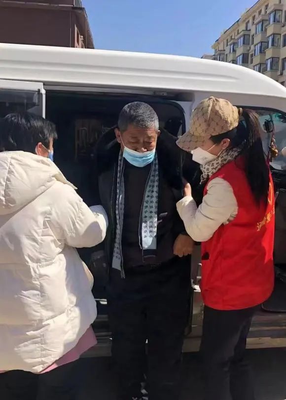 襄阳钢结构活动板房_钢结构活动板房多少钱一平方_钢架结构活动板房是怎么样子的