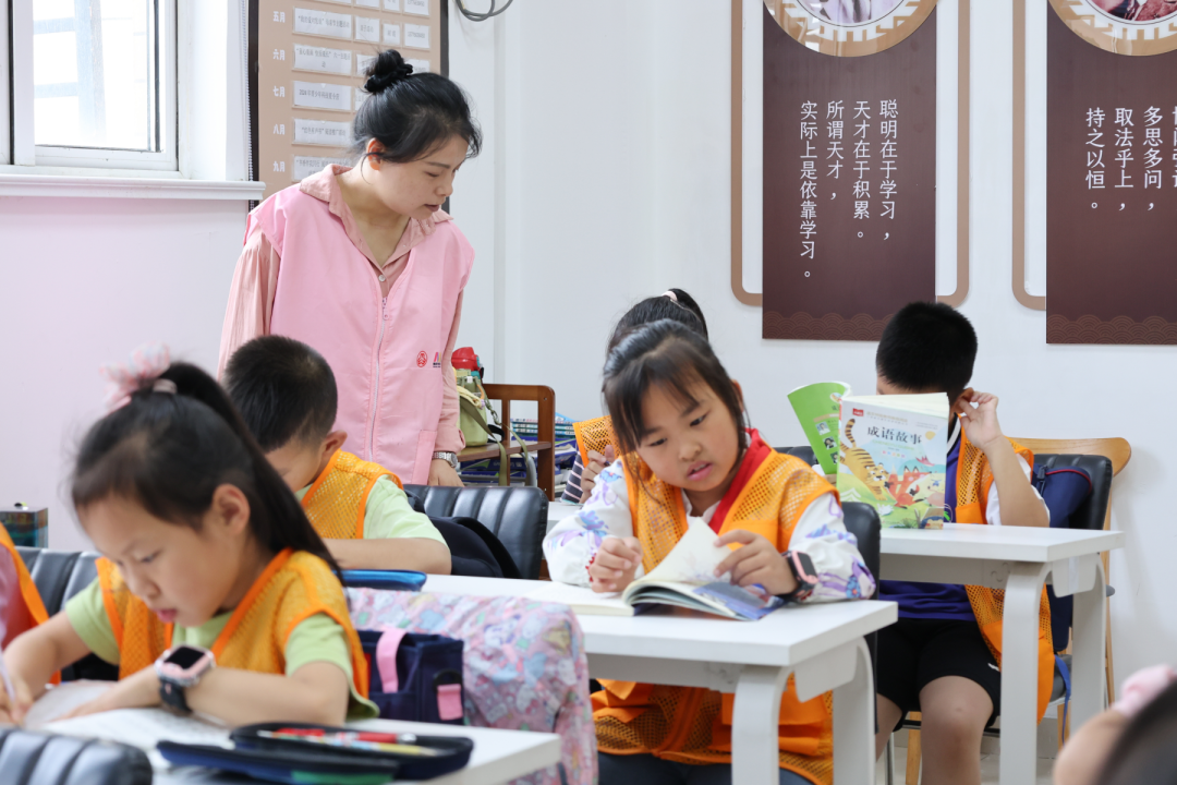 小学生防拐骗ppt课件_小学生防拐防骗ppt_小学生防拐防骗主题班会ppt