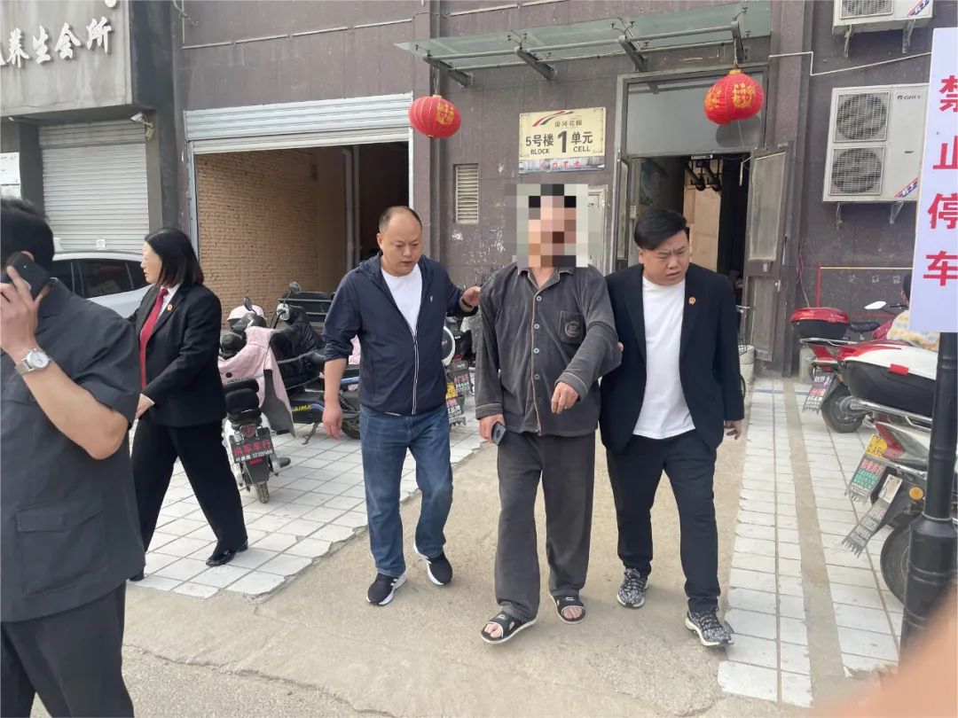 平顶山个人二手车_平顶山二手车个人的4米2平板_平顶山二手车个人出售信息