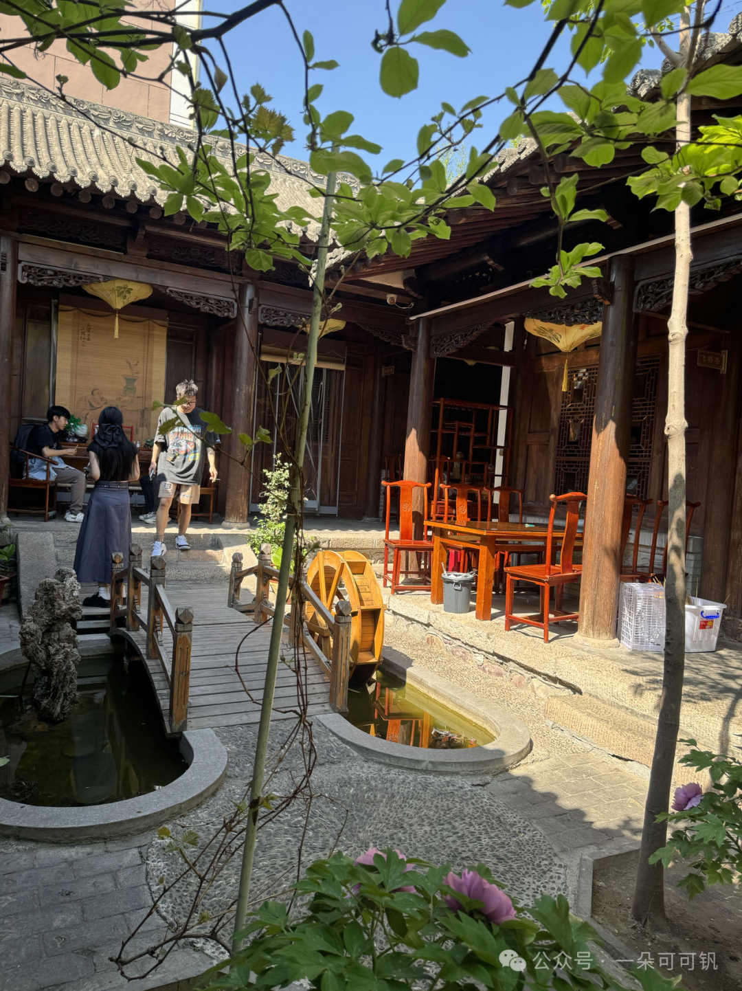 麻辣烫风格装修效果图_麻辣烫店装修效果图片_麻辣烫造型