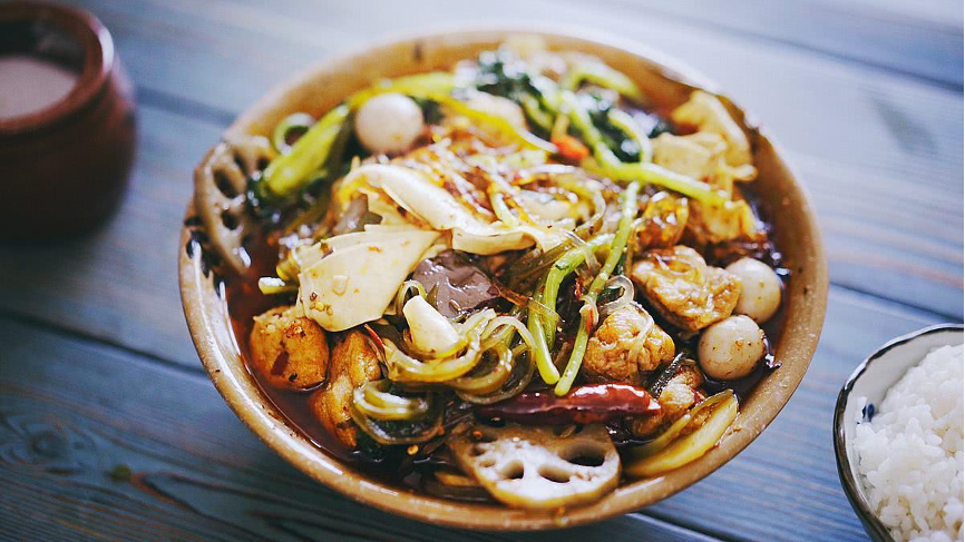麻辣烫店装修效果图片_麻辣烫装修复古风格图片大全_麻辣烫的装修风格