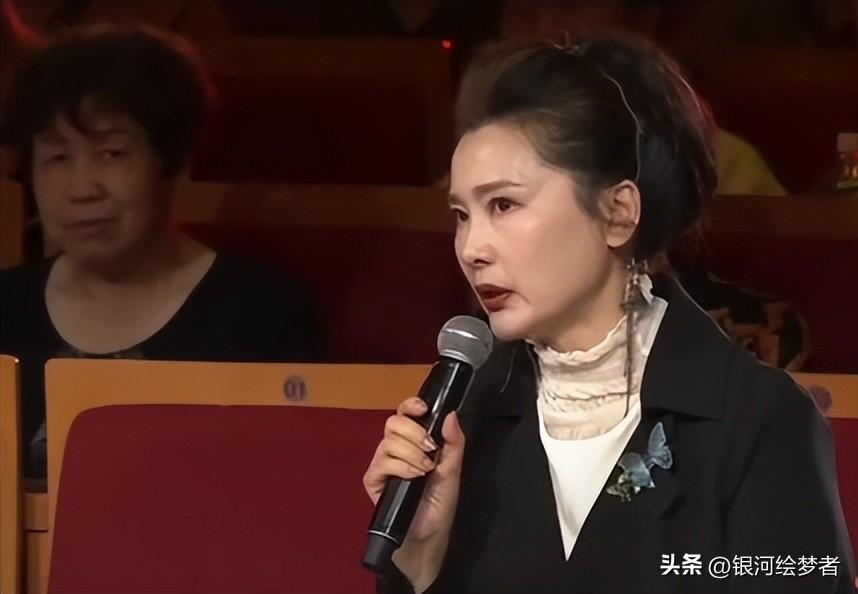 _因长相太美看呆张柏芝，母亲为她搬家17次，她的魅力究竟有多大？_因长相太美看呆张柏芝，母亲为她搬家17次，她的魅力究竟有多大？