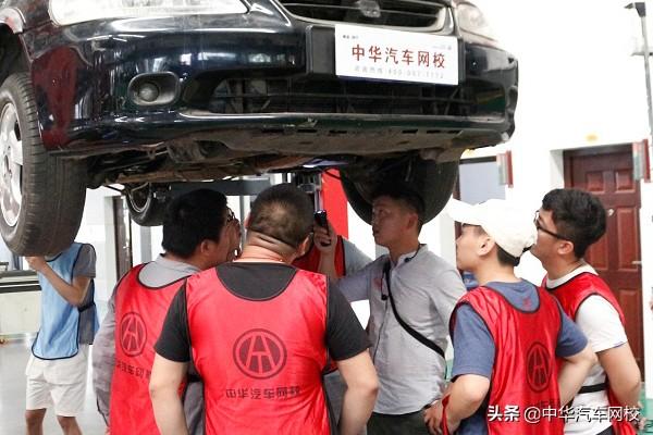 二手车估价师_《二手车评估师》_二手车鉴定估价师怎么考