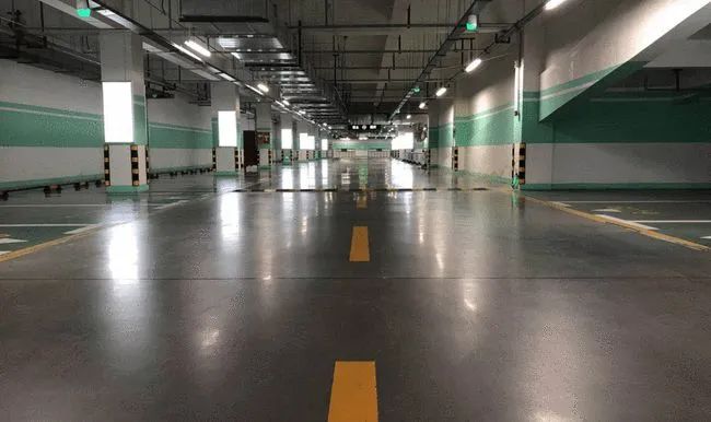 车间地面装修材料_车间装修地面材料要求_车间铺地面材料