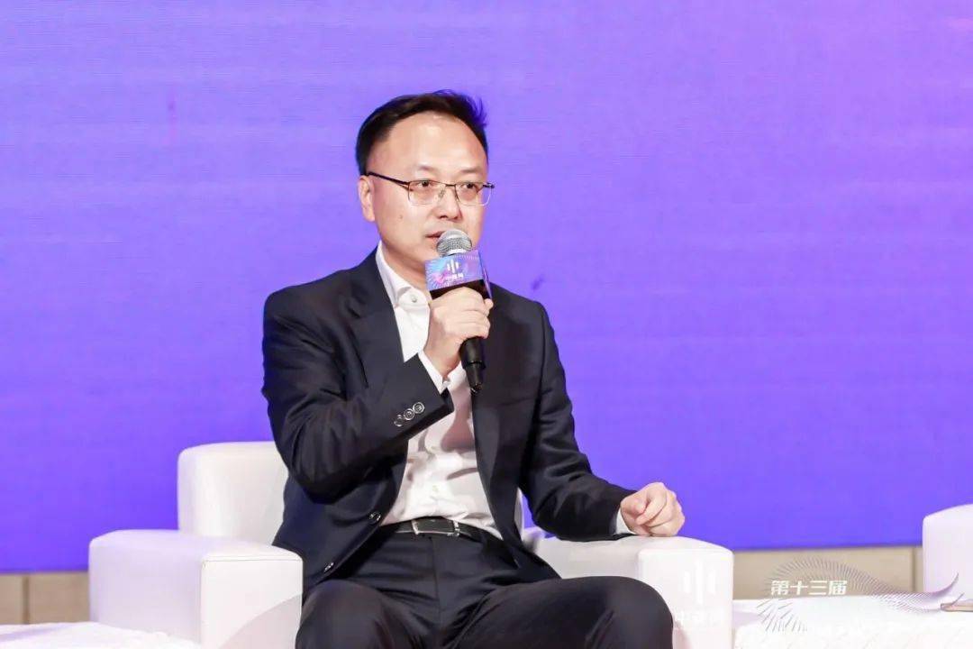 钢结构网架挠度允许值_钢结构梁的允许挠度怎么取值_钢梁允许挠度取值
