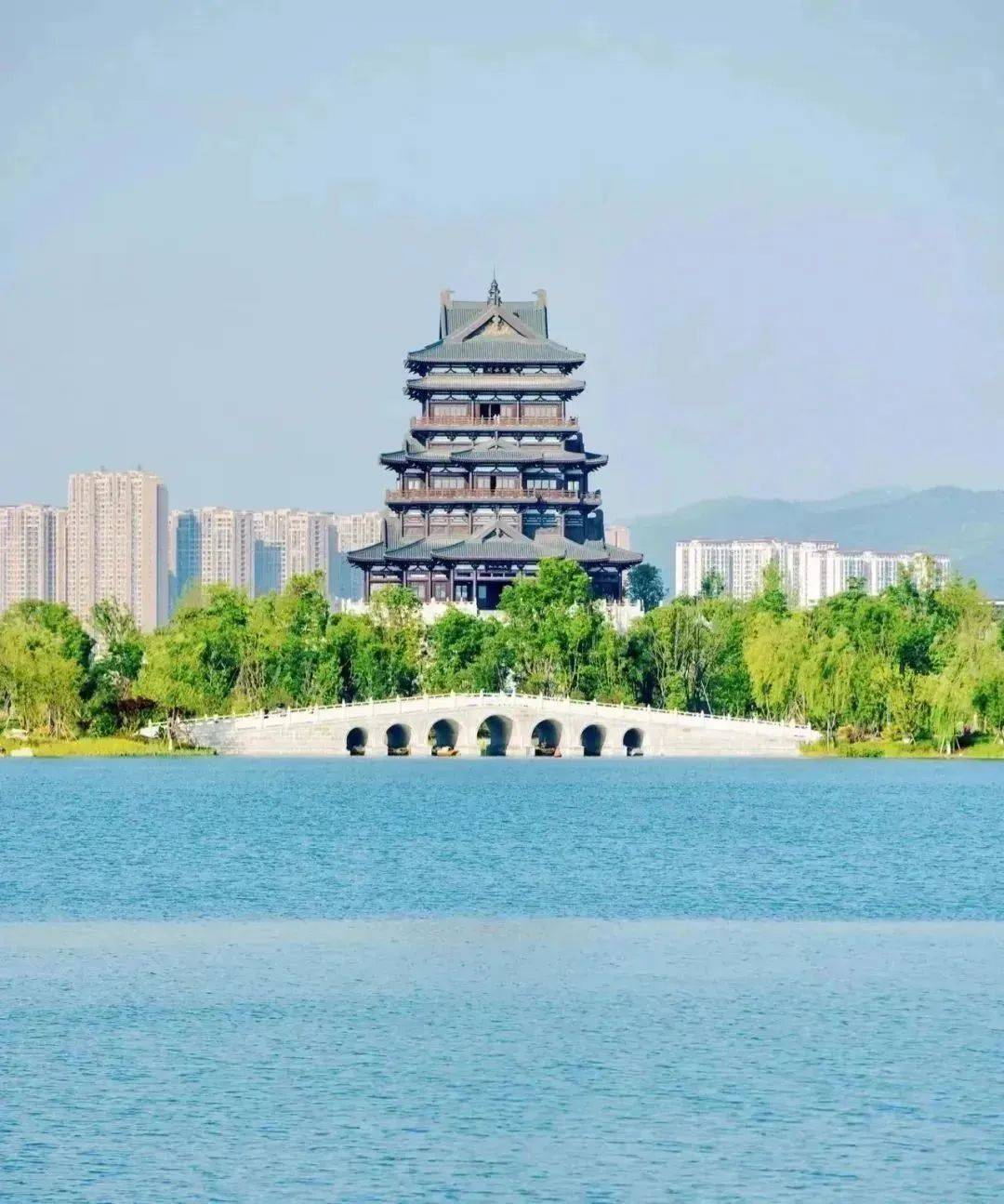成都钢结构厂房防水_钢构屋面防水维修的施工工艺_成都钢结构屋面防水