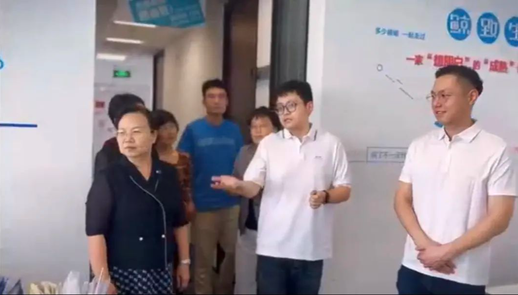 上海浦东巾帼家政公司_浦东上海巾帼家政公司地址_浦东上海巾帼家政公司电话