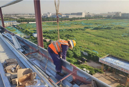 变截面钢梁尺寸说明_钢结构钢梁变截面规定_钢梁截面改变位置
