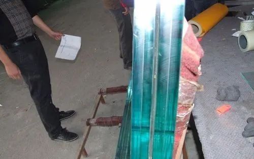 钢结构楼梯结构设计_钢结构楼梯设计_钢结构楼梯施工工艺