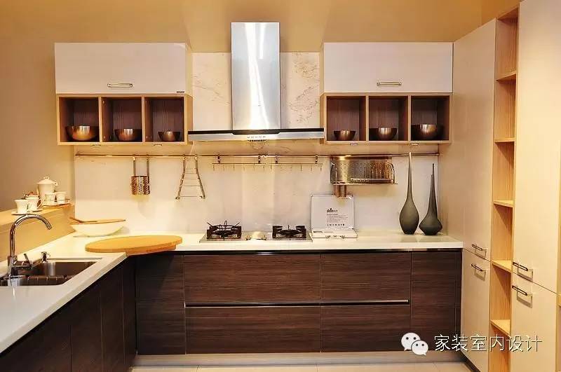 室内装饰装修建材科学选择与施工_室内装饰装修建材科学选择与施工_建筑室内装饰材料与施工工艺
