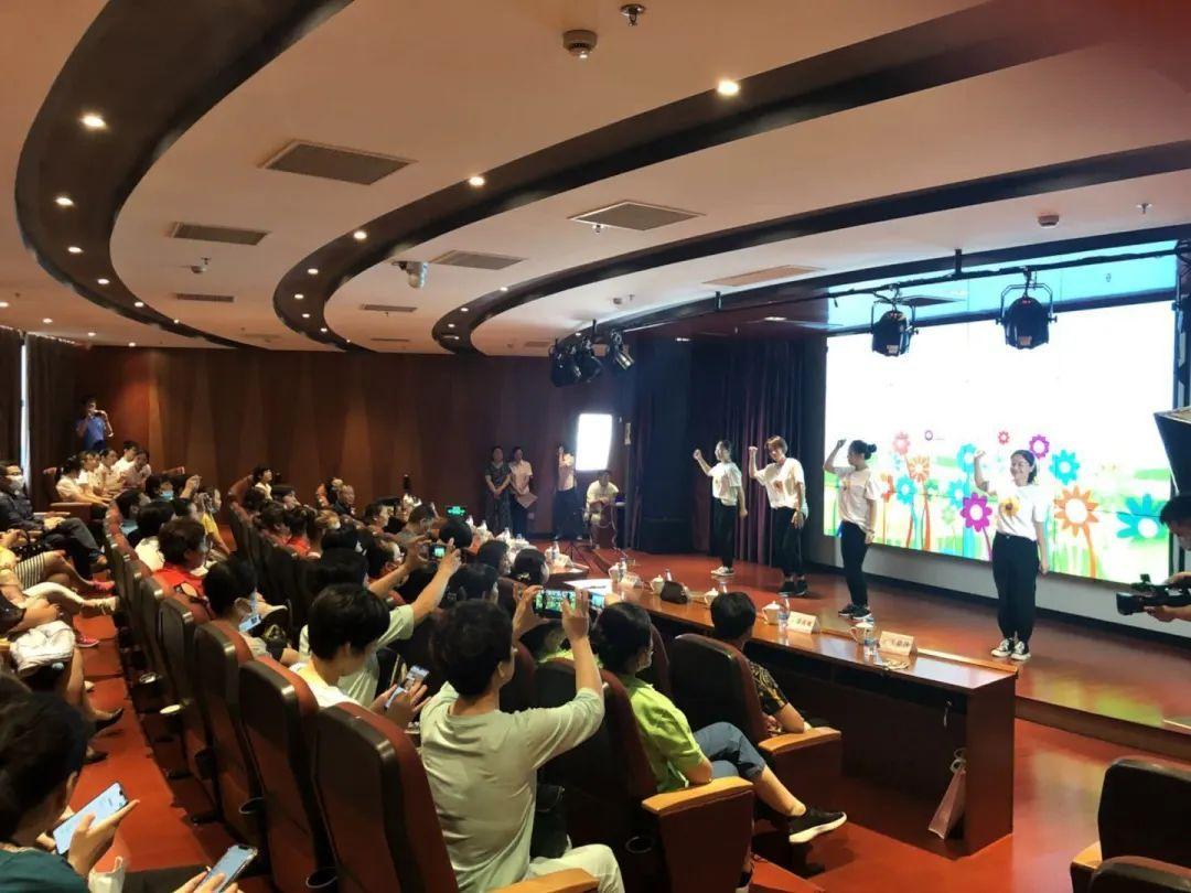 上海徐汇区家政公司地址和号码_上海徐汇区家政找工作_徐汇区家政公司