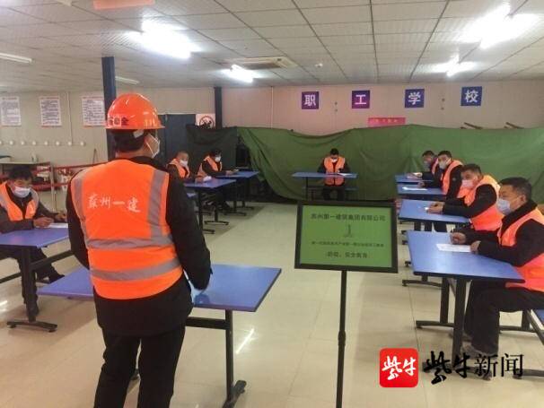 武汉钢结构雨棚_武汉钢雨棚结构厂家电话_钢结构雨棚价格