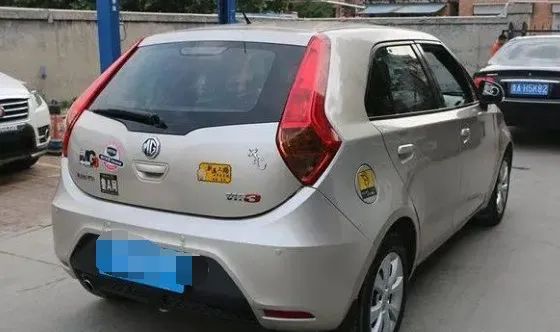 买二手车买轿车还是suv_2万左右买什么车好2万左右二手车_车买2手的好吗