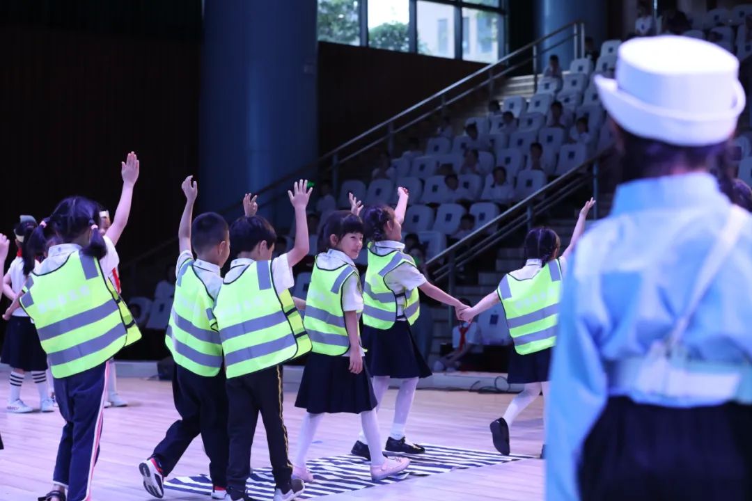 小学生防骗防拐知识口诀_小学生防拐防骗安全小知识_小学生防拐防骗小常识