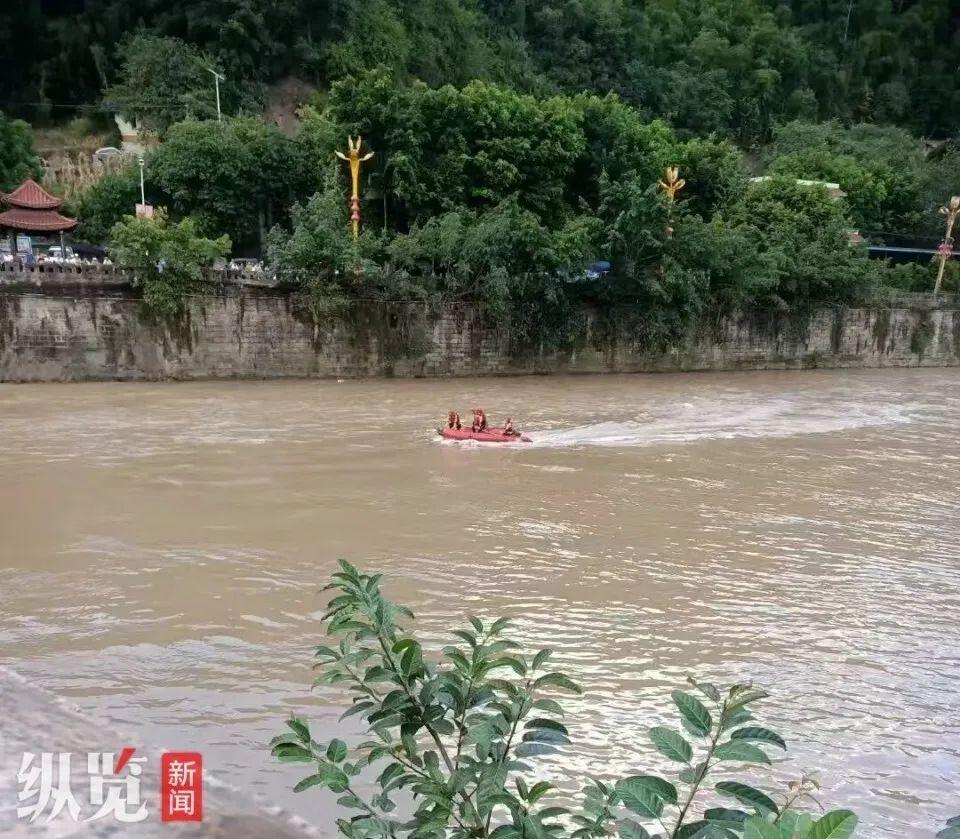 _塞下秋来风景异衡阳雁去无留_郑州地铁失联者邹德强确认遇难