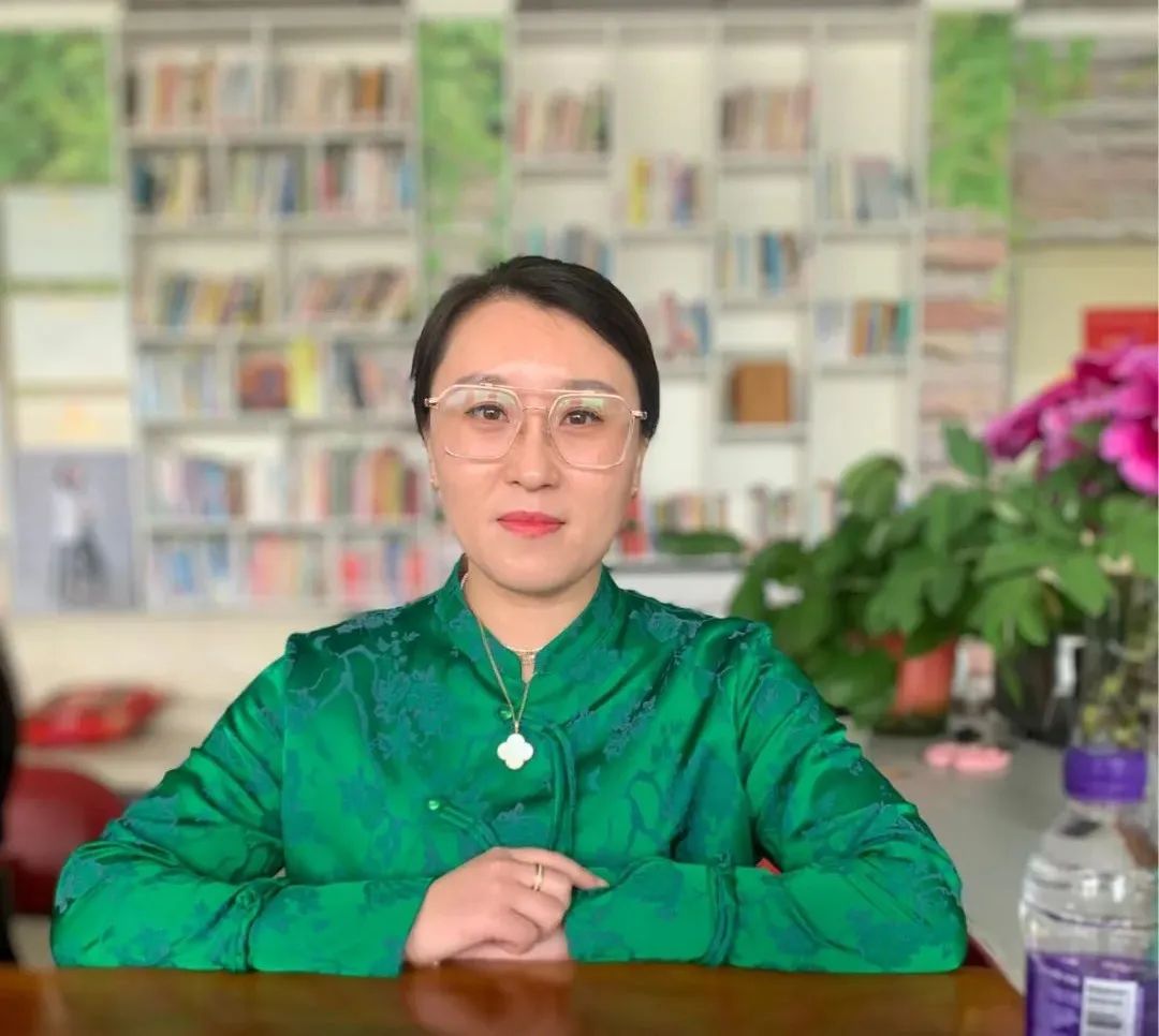 青岛手牵手家政服务有限公司_青岛手牵手家政电话_青岛牵手婚庆