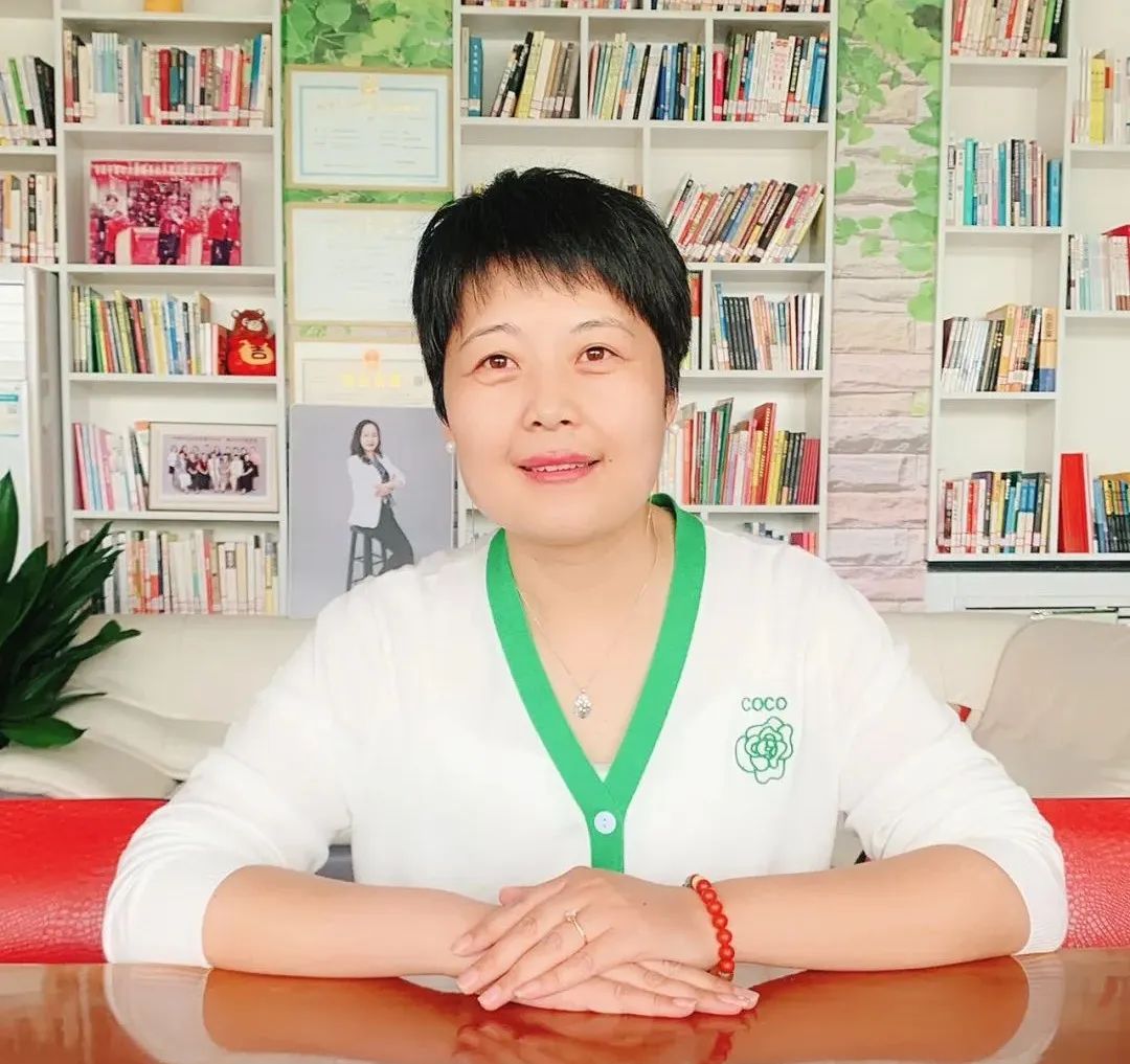青岛手牵手家政服务有限公司_青岛手牵手家政电话_青岛牵手婚庆