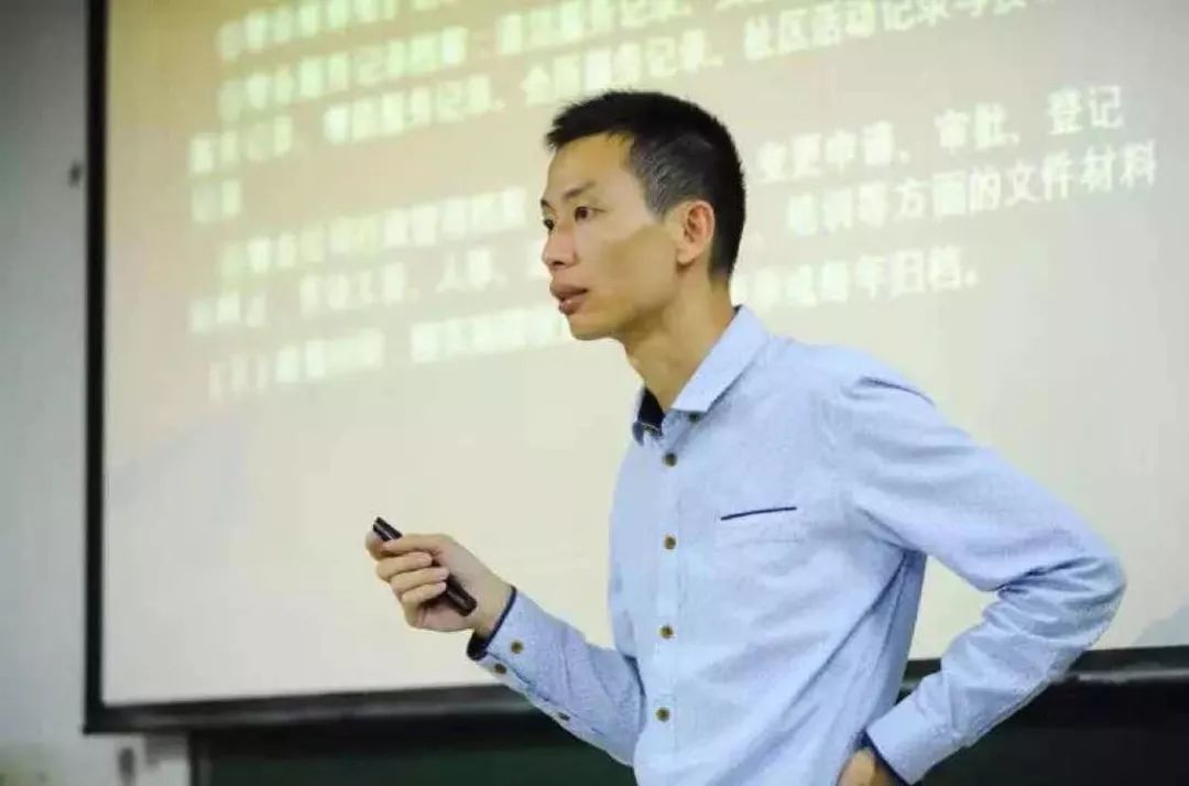 废铝熔炼炉废气处理_大型废铝熔炼炉_熔炼炉废气处理设备