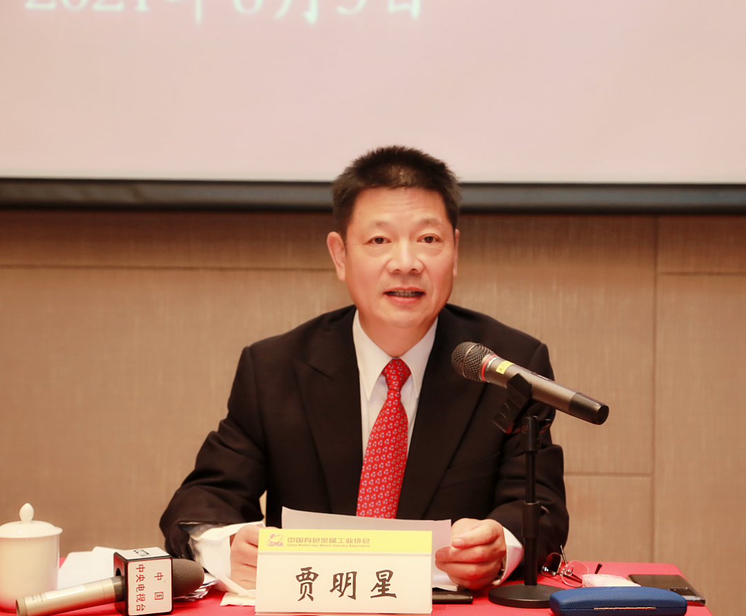 废铝的冶炼技术_冶炼废铝的设备的价格_废铝冶炼炉