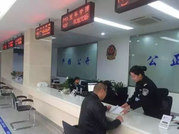 广西南宁二手车报价同城_广西南宁二手车交易市_今日广西南宁二手车交易市场