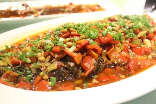 装修私房菜小餐馆图片_小型私房菜馆装修效果图_小型私房菜馆装修效果