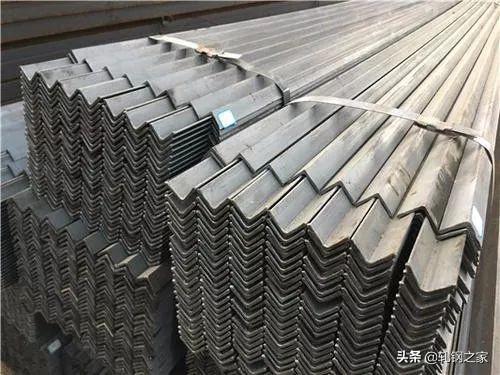 铁水和废钢价差_消耗铁量废钢加入水中的反应_铁水消耗和废钢加入量