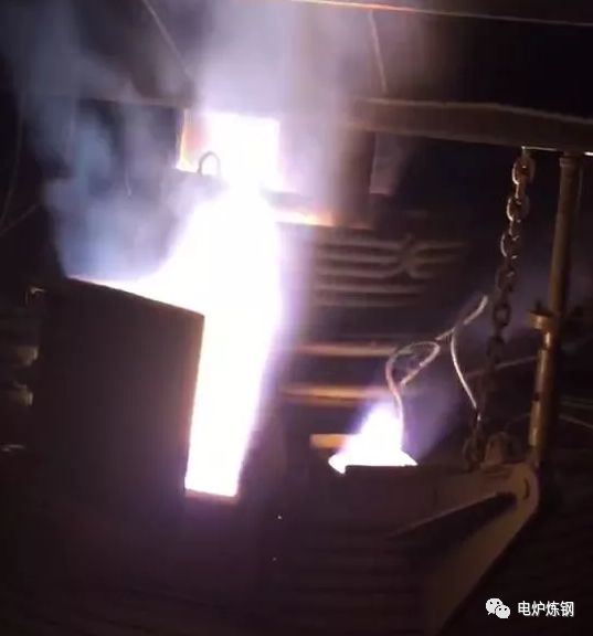 工艺废钢连续加料预热原理_连续废钢预热技术_废钢预热连续加料工艺
