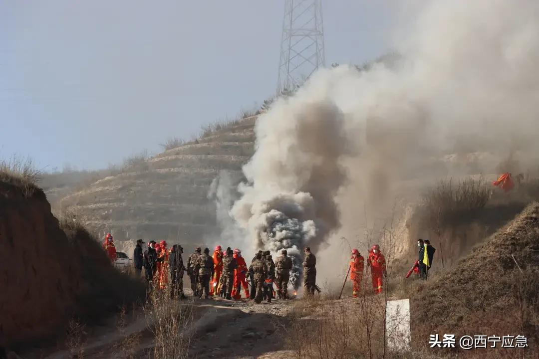 西宁彩钢瓦生产厂家_西宁彩钢房厂_西宁彩钢房