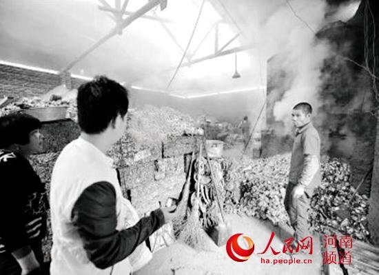 冶炼废铝的设备的价格_炉冶炼烟无废铝怎么处理_无烟废铝冶炼炉